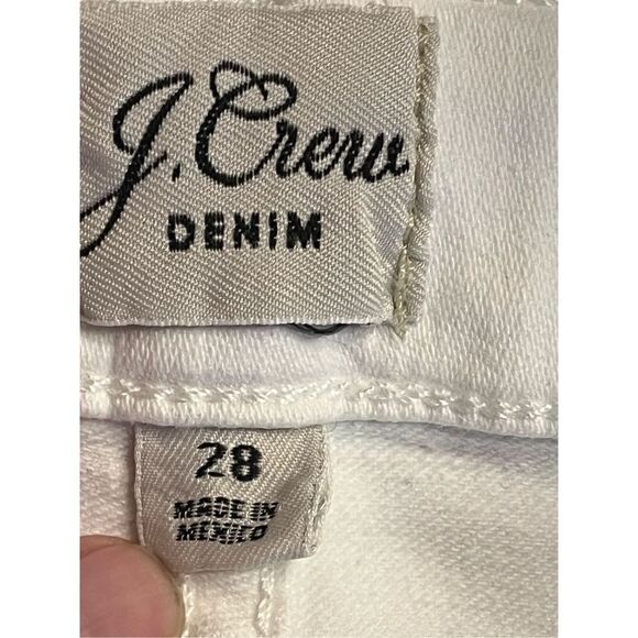 J. Crew curvy toothpick Denim Women’s White jeans size 28 (2186) - Picture 7 of 8
